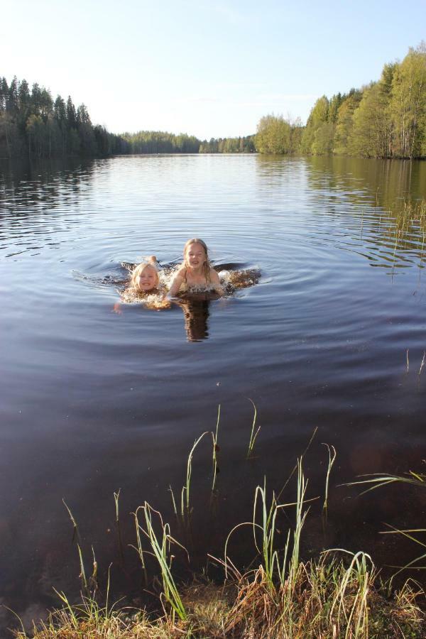 Menninkaeinen Cottage Rutalahti المظهر الخارجي الصورة